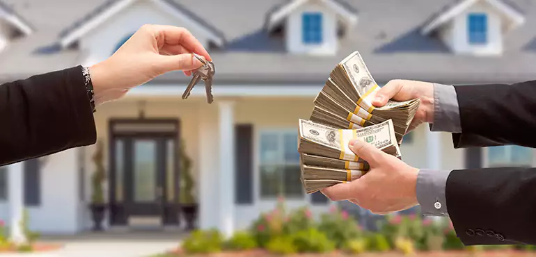 Why Hollywood Homeowners Choose Us Over Other Buyers
