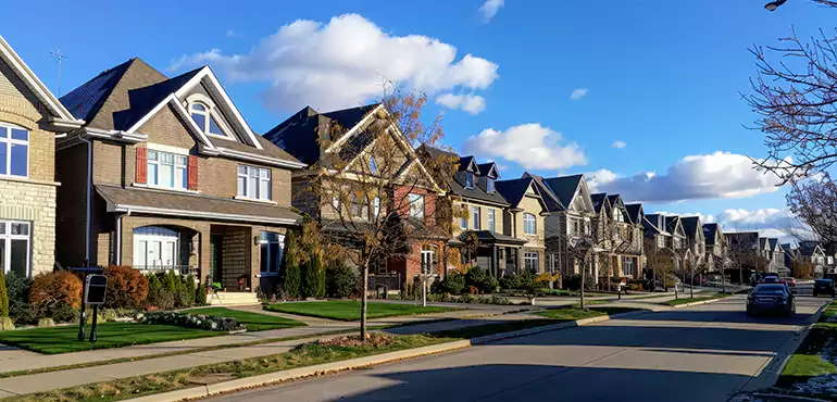 Common Reasons to Sell Your House for Cash in Hollywood