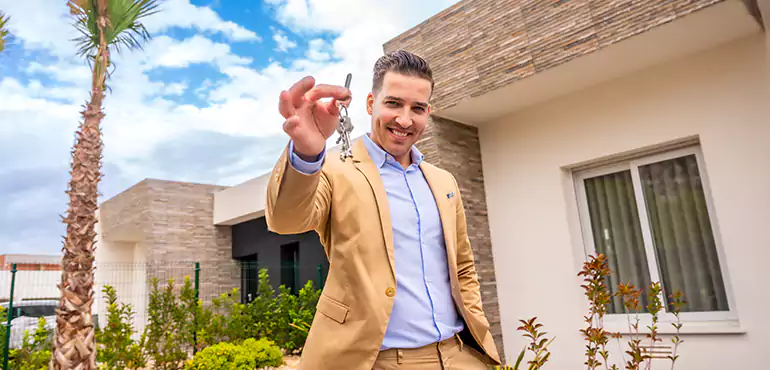 We Don’t Just Buy Houses in Hollywood, FL - We Solve Your Problem